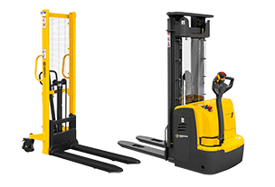 Сравнение ручных и электрических штабелеров: какой выбрать для склада