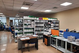 Шкафы и стеллажи для офиса: лучшие комплектации для эффективного хранения