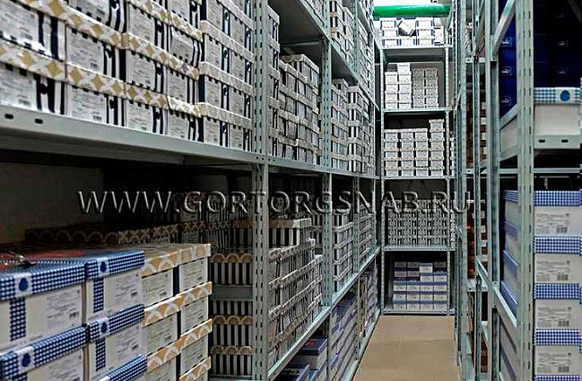 Стеллажи ГТС Универсал для обувного магазина