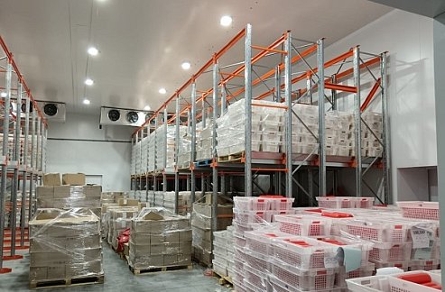 Современное складское оборудование: 3 помещения набивных стеллажей